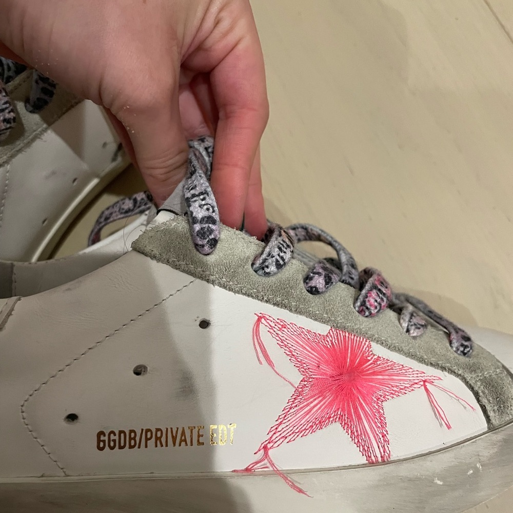 Golden Goose Limited Edition Size 5 Sneakers. ๐ - Picture 4 of 7